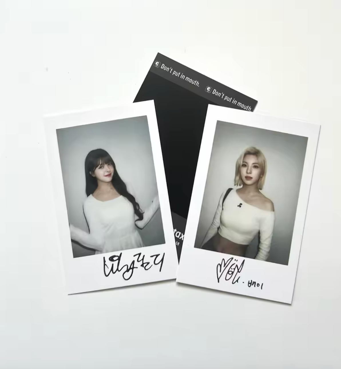 Instax NMIXX